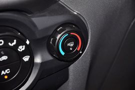 2013款福特翼博1.5L手动舒适型