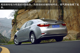 2013款雷克萨斯ES300h深度评测