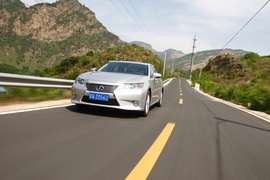 2013款雷克萨斯ES300h深度评测