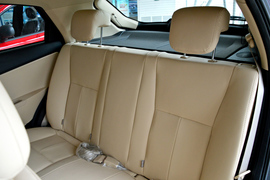 小型车空间对比二