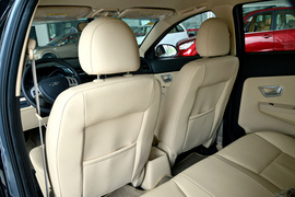 小型车空间对比二