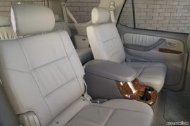 2005款丰田Sequoia