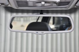 2013款上海大众朗行1.6L自动豪华型