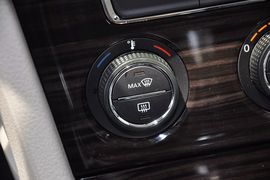 2013款上海大众朗行1.6L自动豪华型