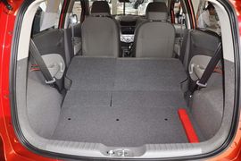 2010款雪佛兰新赛欧两厢1.2L