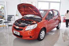 2010款雪佛兰新赛欧两厢1.2L