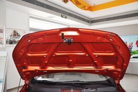 2010款雪佛兰新赛欧两厢1.2L
