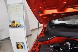 2010款雪佛兰新赛欧两厢1.2L