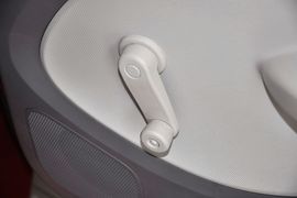 2010款雪佛兰新赛欧两厢1.2L