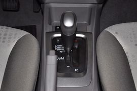 2010款雪佛兰新赛欧两厢1.2L
