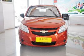 2010款雪佛兰新赛欧两厢1.2L