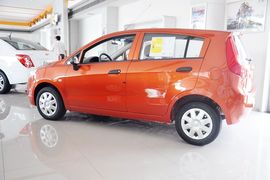 2010款雪佛兰新赛欧两厢1.2L