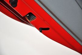2012款吉利英伦SC3