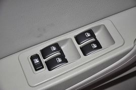 2012款吉利英伦SC3