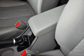 2012款吉利英伦SC3