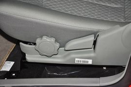 2012款吉利英伦SC3