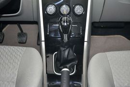 2012款吉利英伦SC3