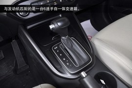 2013款进口起亚新佳乐2.0L