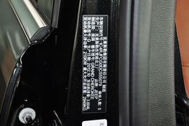   2013款Jeep大切诺基3.6L旗舰尊崇版