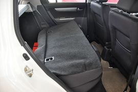 2013款长安铃木雨燕1.5L手动标准型