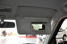 2013款长安铃木雨燕1.5L手动标准型