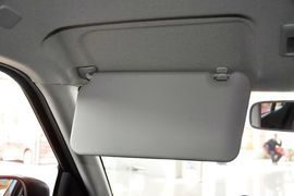2013款长安铃木雨燕1.5L手动标准型