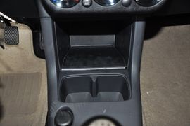 2013款长安铃木雨燕1.5L手动标准型