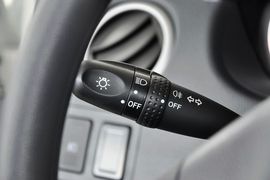 2013款长安铃木雨燕1.5L手动标准型