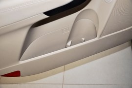 2013款起亚索兰托2.4GDI五座至尊版