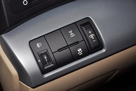 2013款起亚索兰托2.4GDI五座至尊版