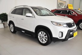 2013款起亚索兰托2.4GDI五座至尊版