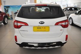 2013款起亚索兰托2.4GDI五座至尊版