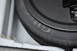 2013款帝豪EC718手动精英型