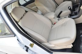 2013款帝豪EC718手动精英型