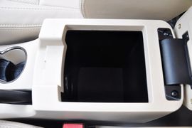 2013款帝豪EC718手动精英型