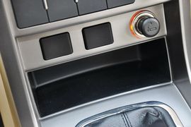 2013款帝豪EC718手动精英型