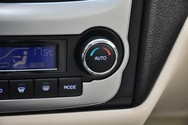 2013款帝豪EC718手动精英型