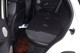 2013款路虎揽胜极光2.0T