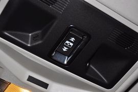 2013款路虎揽胜极光2.0T