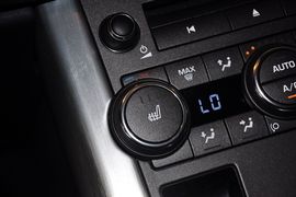2013款路虎揽胜极光2.0T