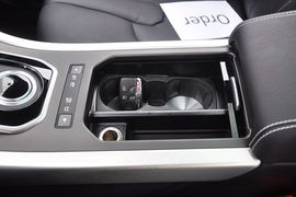 2013款路虎揽胜极光2.0T眩蓝限量版