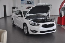 2013款起亚凯尊2.4L商务版