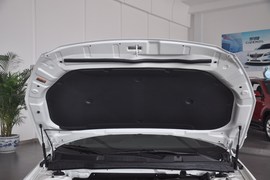 2013款起亚凯尊2.4L商务版