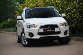 2013款广汽三菱劲炫2.0L四驱旗舰版体验