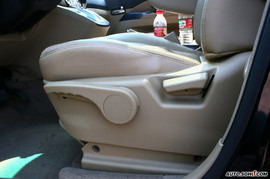 搜狐广西试驾景逸1.8T内饰