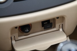2013款吉利英伦SC6深度评测实拍