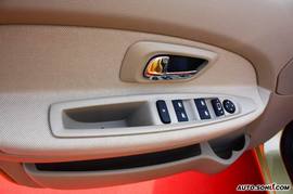 雪铁龙爱丽舍两厢