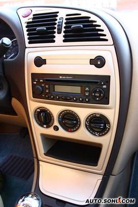 雪铁龙爱丽舍两厢