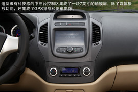 2013款吉利英伦SC6深度评测实拍