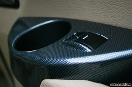 搜狐广西试驾景逸1.8T内饰